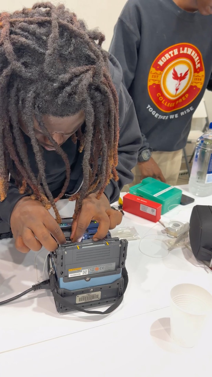 Adult workforce participants in an IgCE technology class